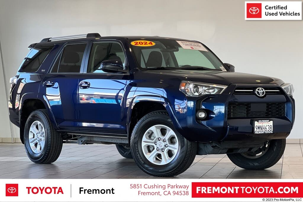 2024 Toyota 4Runner SR5 4WD