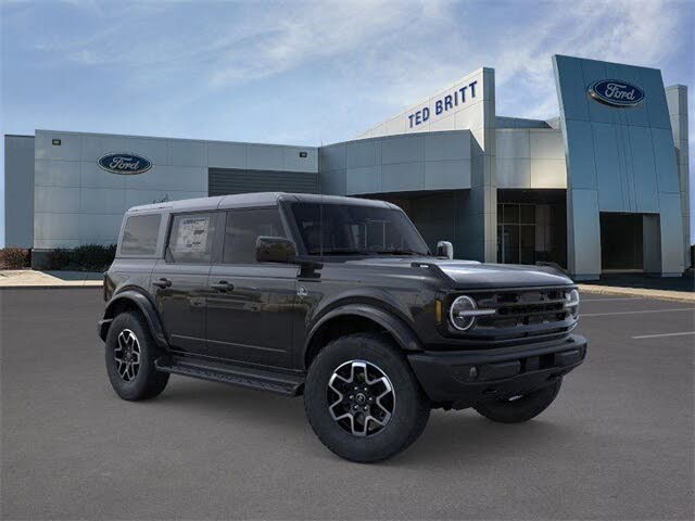 2025 Ford Bronco Outer Banks 4-Door 4WD