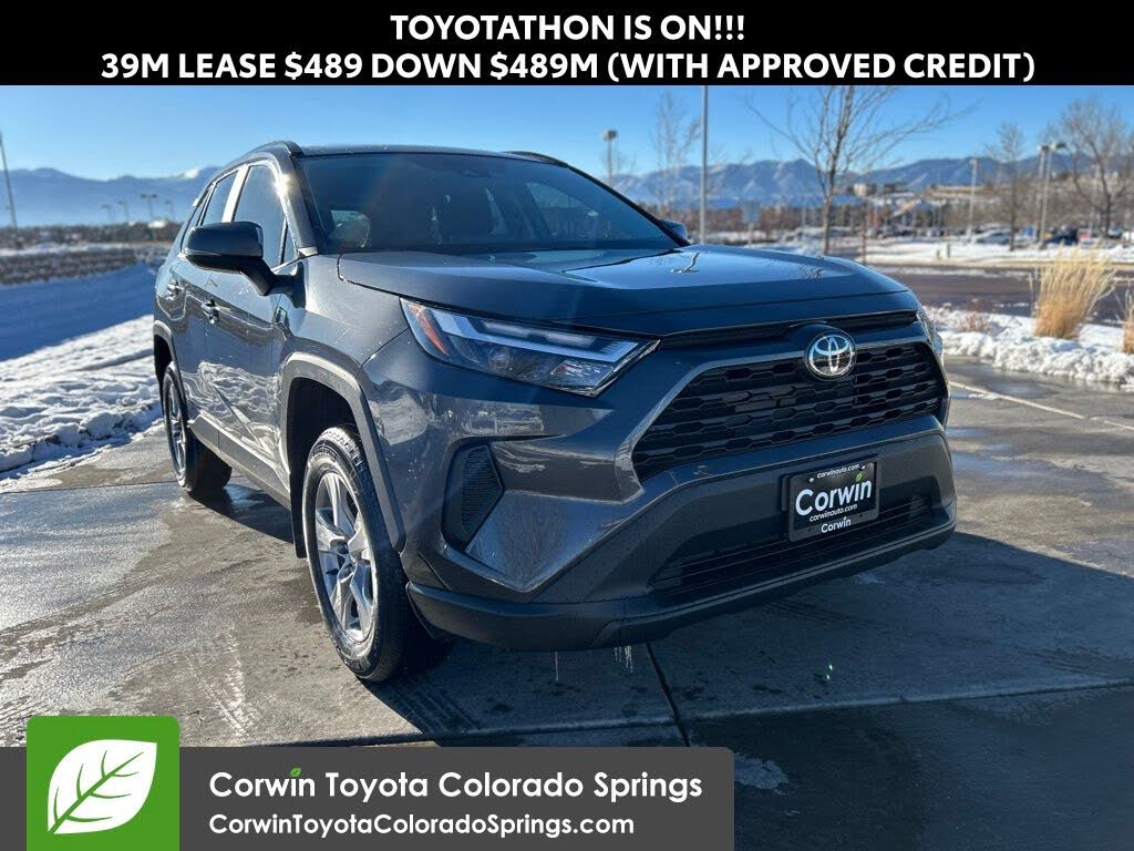 2025 Toyota RAV4 XLE AWD