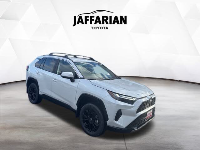 2025 Toyota RAV4 Hybrid SE AWD