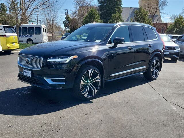 2025 Volvo XC90 B6 Ultra Bright Theme 6-Passenger AWD
