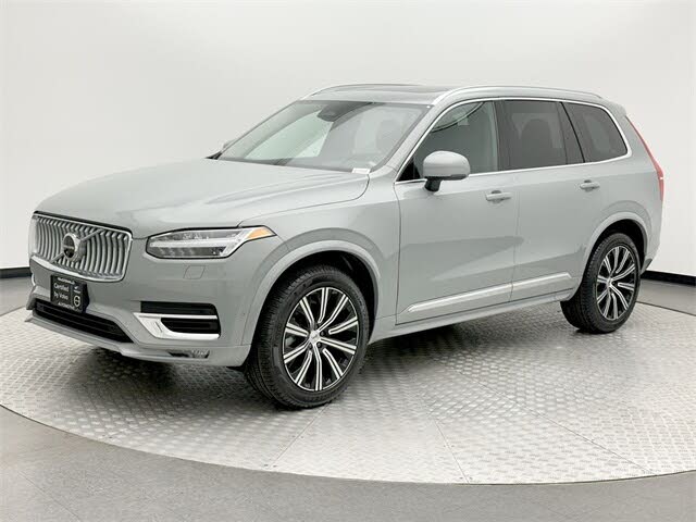 2025 Volvo XC90 B6 Plus Bright Theme 7-Passenger AWD
