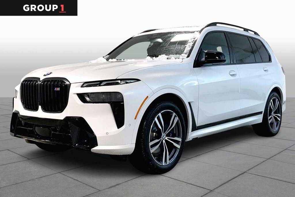 2026 BMW X7 M60i AWD