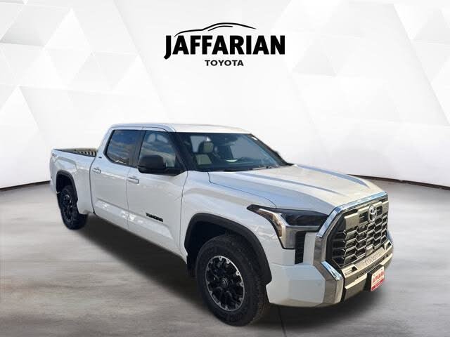 2026 Toyota Tundra SR5 CrewMax Cab LB 4WD