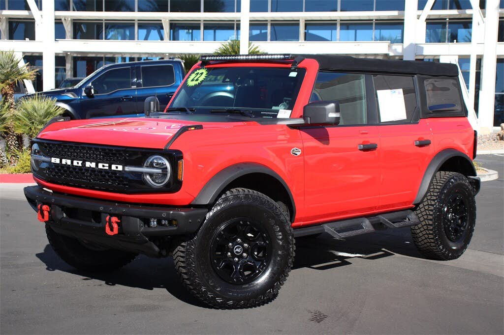 2022 Ford Bronco Wildtrak Advanced 4-Door 4WD