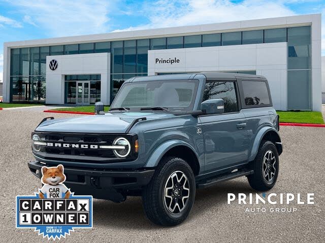 2022 Ford Bronco Outer Banks 2-Door 4WD