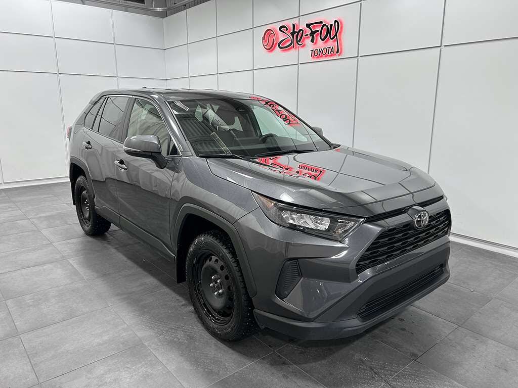2023 Toyota RAV4 LE AWD