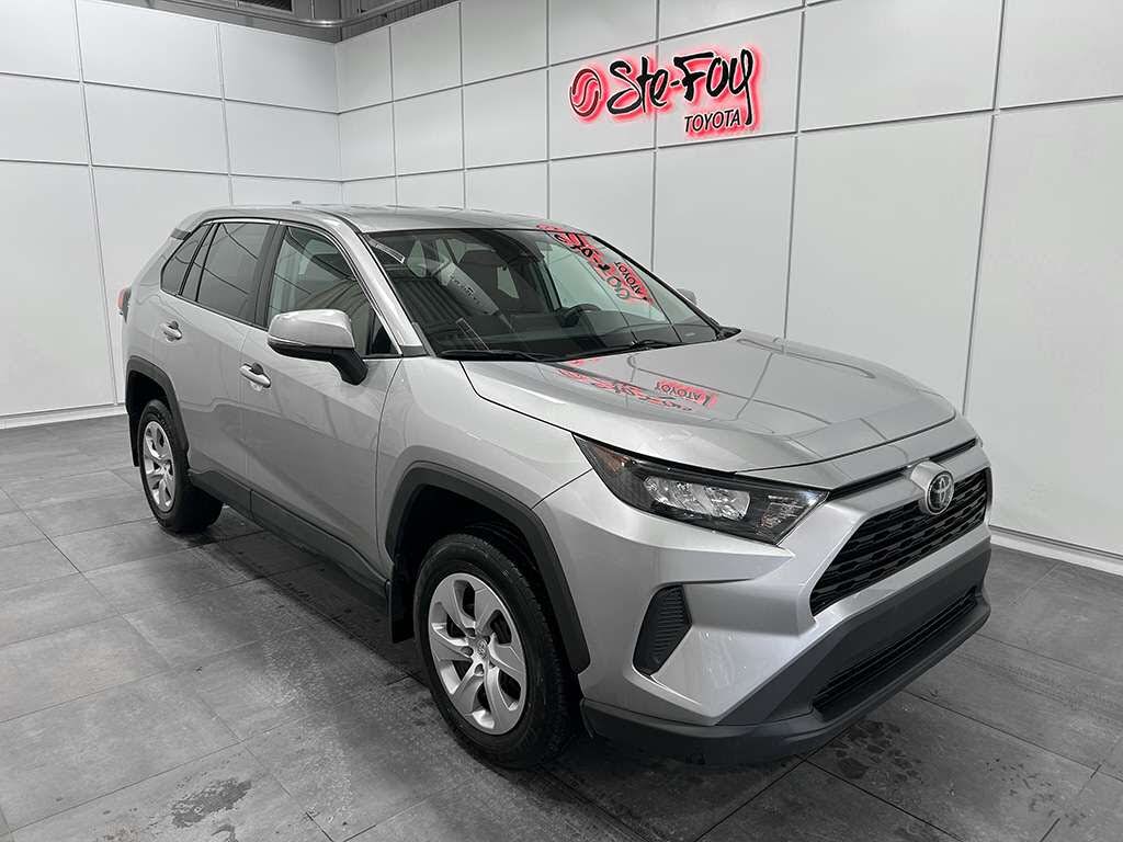 2023 Toyota RAV4 LE AWD