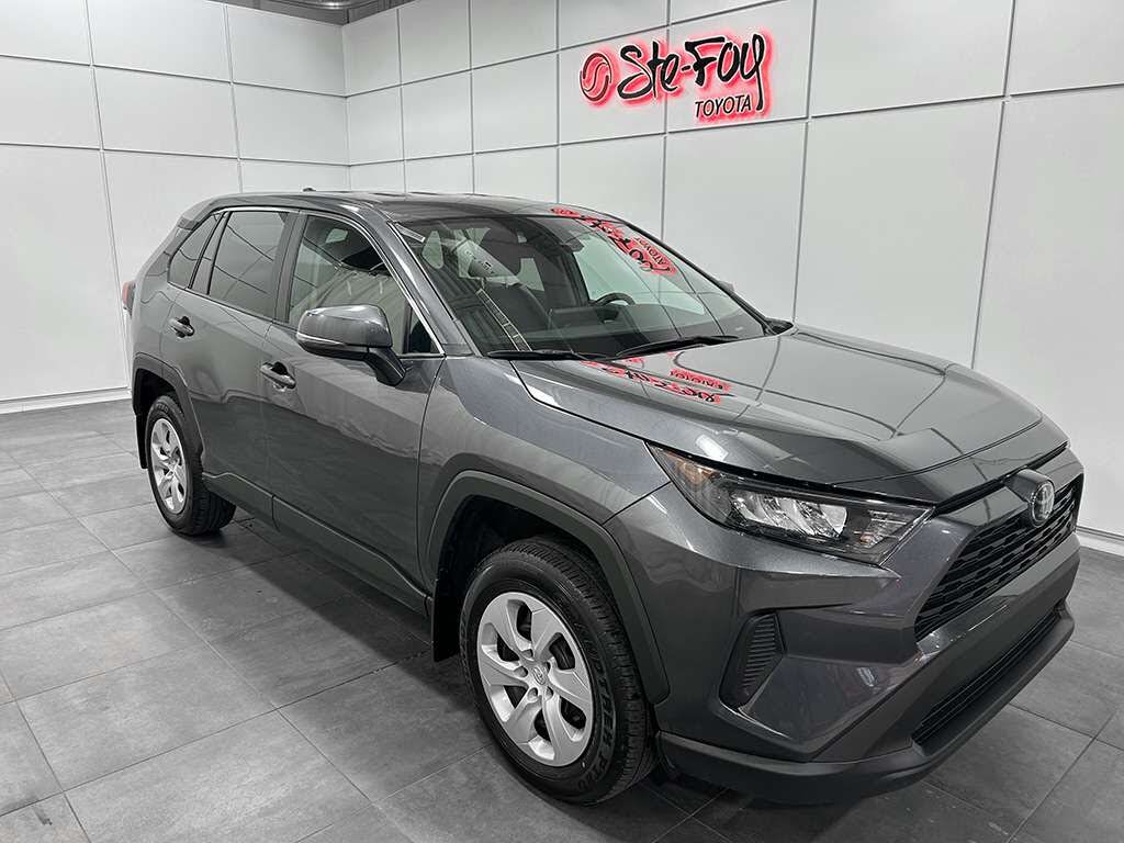 2023 Toyota RAV4 LE AWD