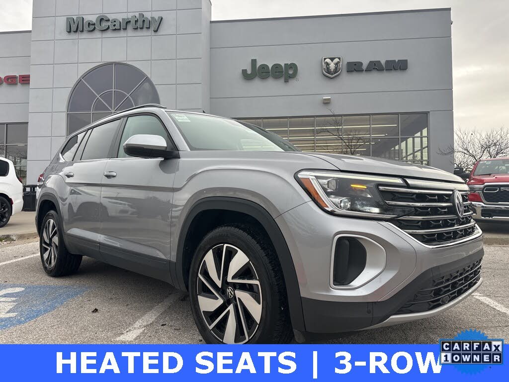 2024 Volkswagen Atlas SE FWD with Technology