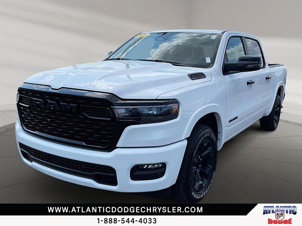 RAM 1500 Big Horn Crew Cab 4WD 2025