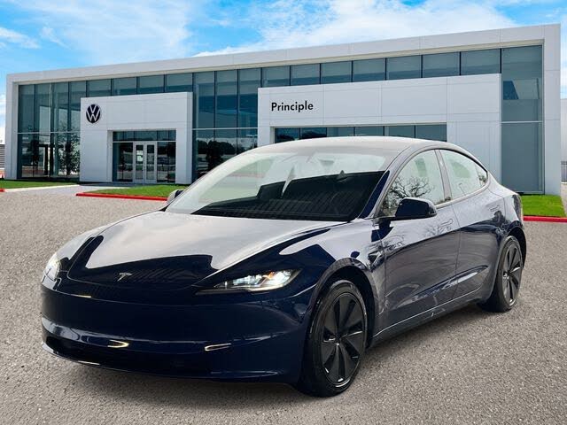 2025 Tesla Model 3 Long Range RWD