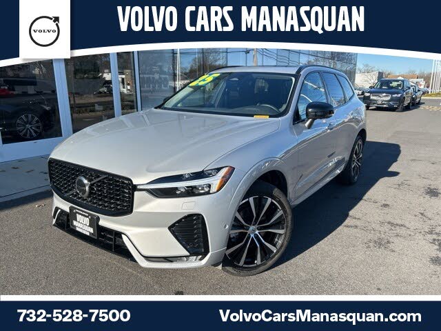 2025 Volvo XC60 B5 Plus Dark Theme AWD
