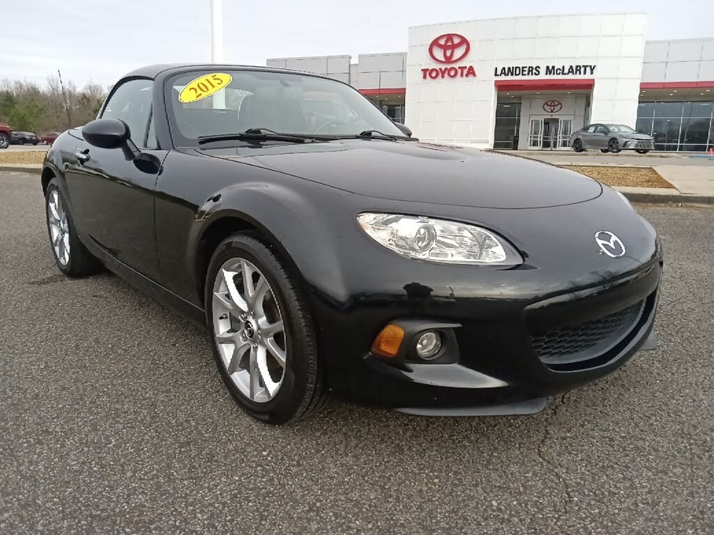 2015 Mazda MX-5 Miata Grand Touring Convertible with Retractable Hardtop