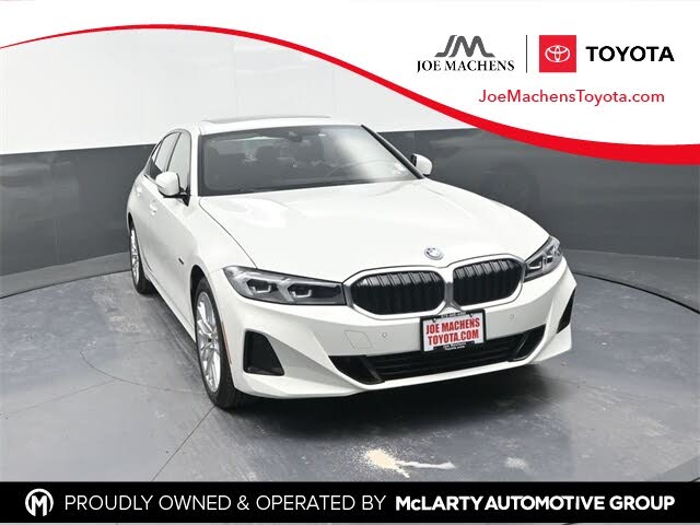 2023 BMW 3 Series 330e Hybrid Plug-in xDrive AWD