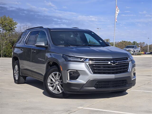 2023 Chevrolet Traverse LT Cloth FWD