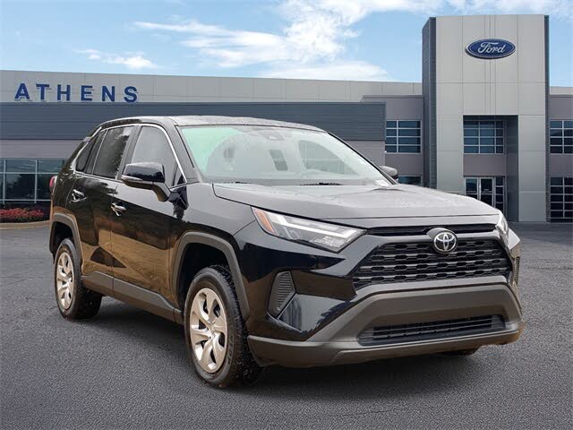 2023 Toyota RAV4 LE FWD