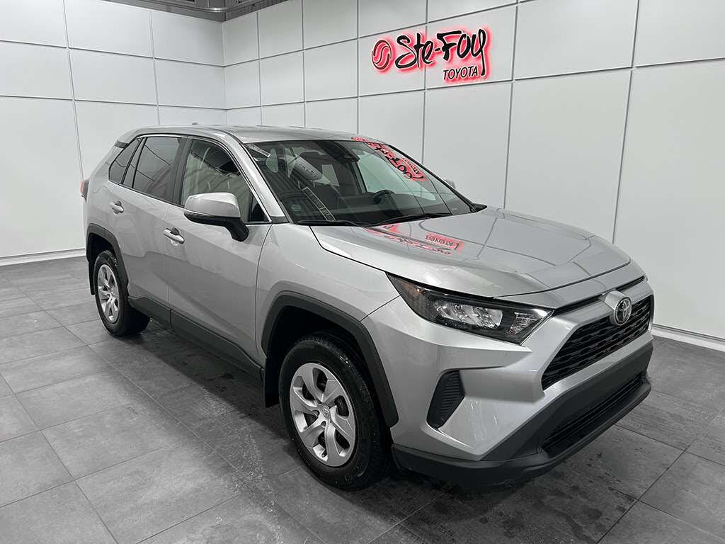 2023 Toyota RAV4 LE AWD