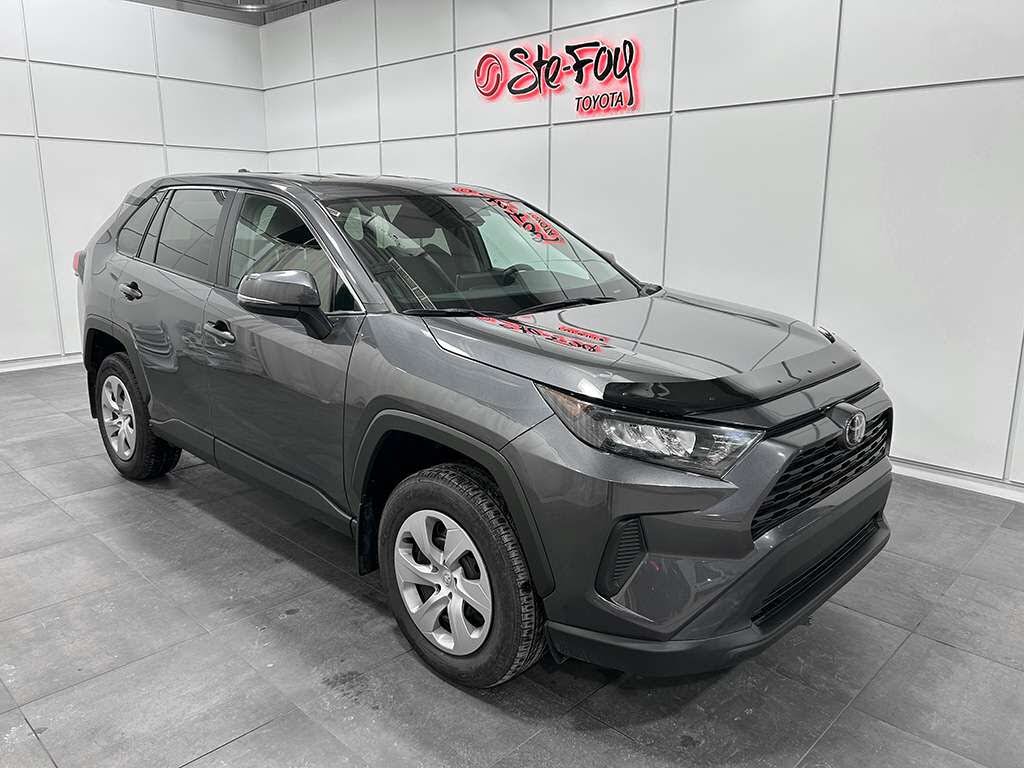 Toyota RAV4 LE AWD 2023