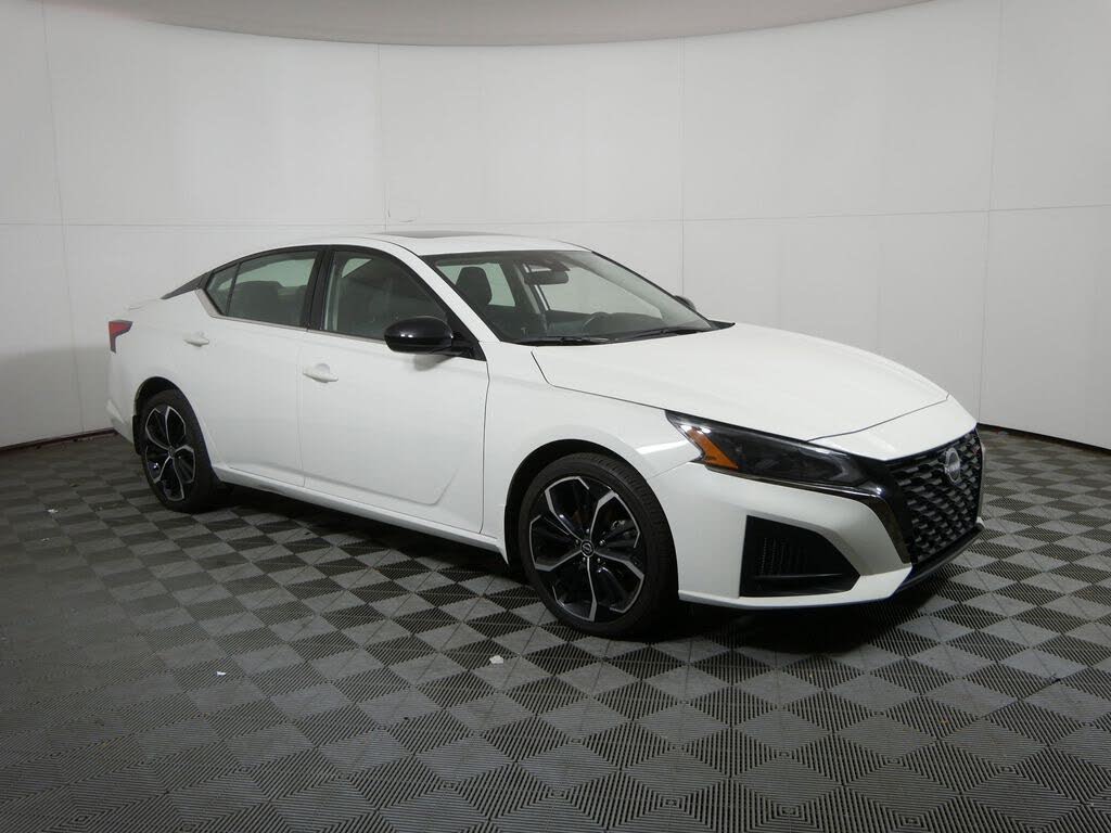 2024 Nissan Altima 2.5 SR AWD