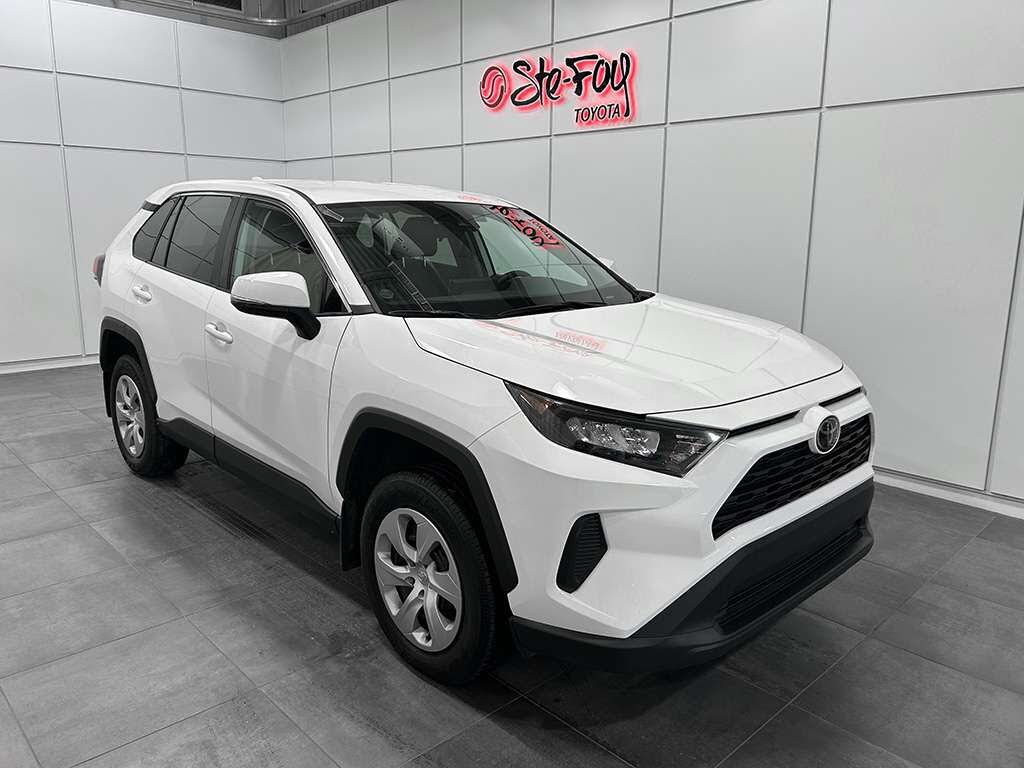 2024 Toyota RAV4 LE AWD