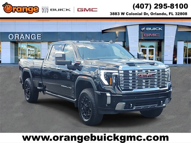 2025 GMC Sierra 3500HD Denali Crew Cab 4WD