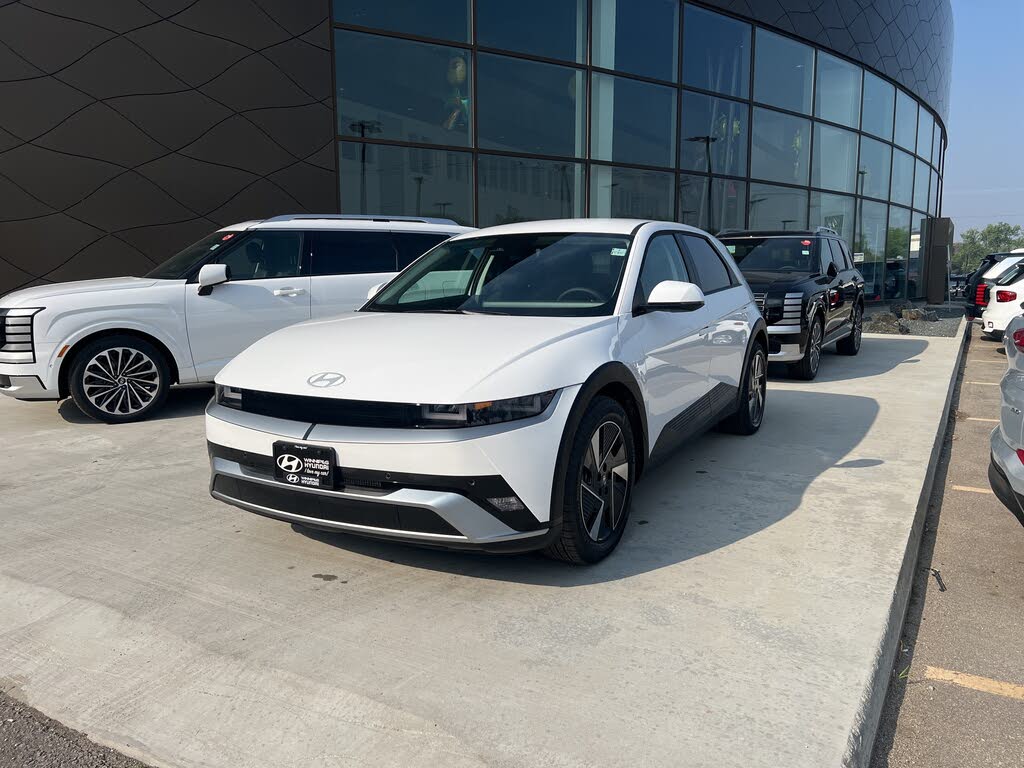 2025 Hyundai Ioniq 5 Preferred Long Range AWD with Ultimate Package