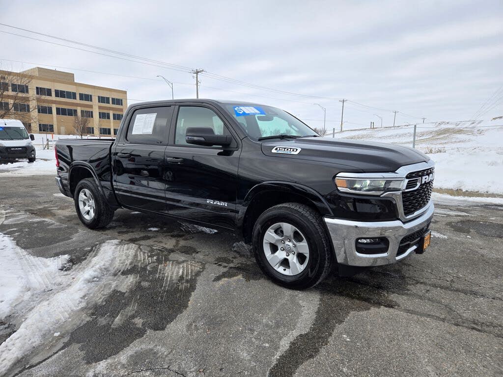 2025 RAM 1500 Big Horn Crew Cab 4WD