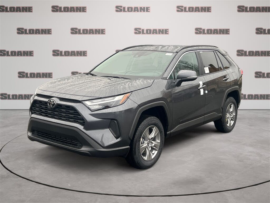 2025 Toyota RAV4 XLE AWD