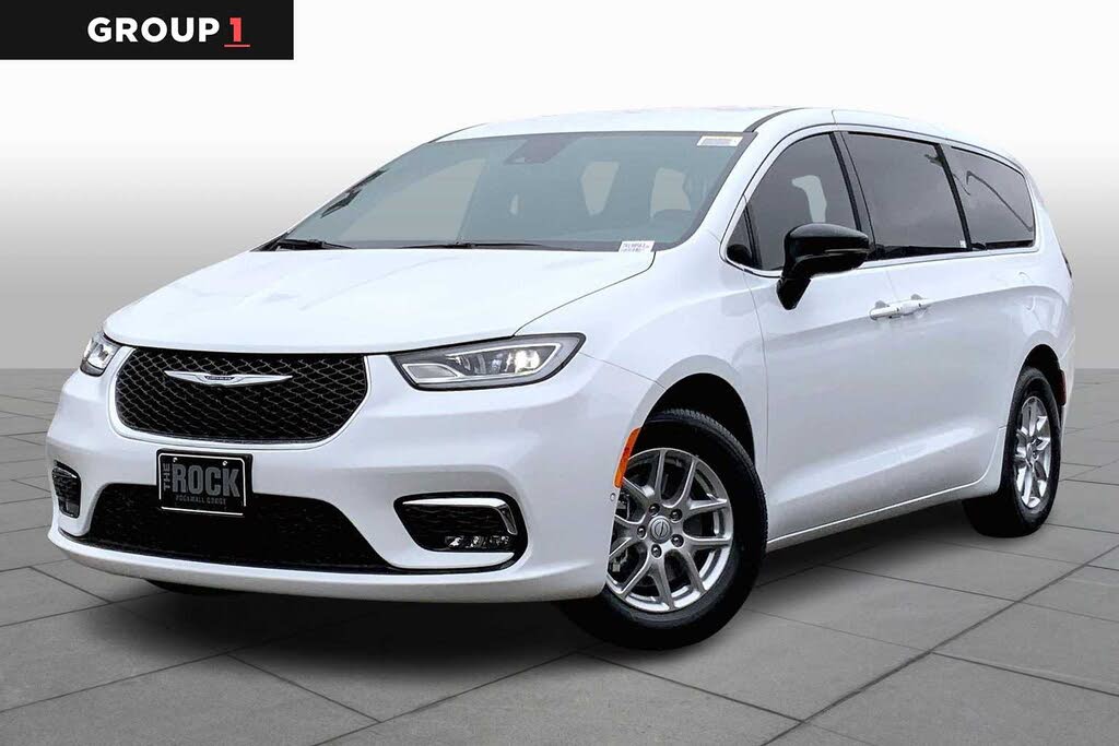 2026 Chrysler Pacifica Select FWD