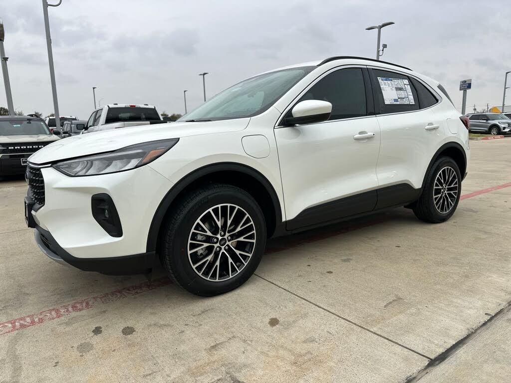 2026 Ford Escape Hybrid Plug-in FWD