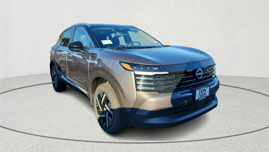 2026 Nissan Kicks SV FWD