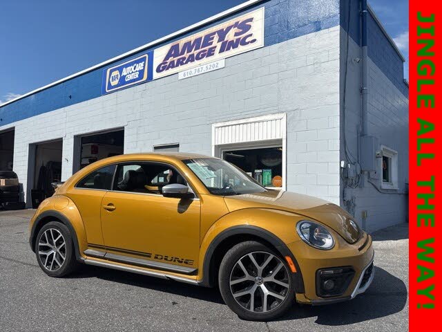 2016 Volkswagen Beetle 1.8T Dune
