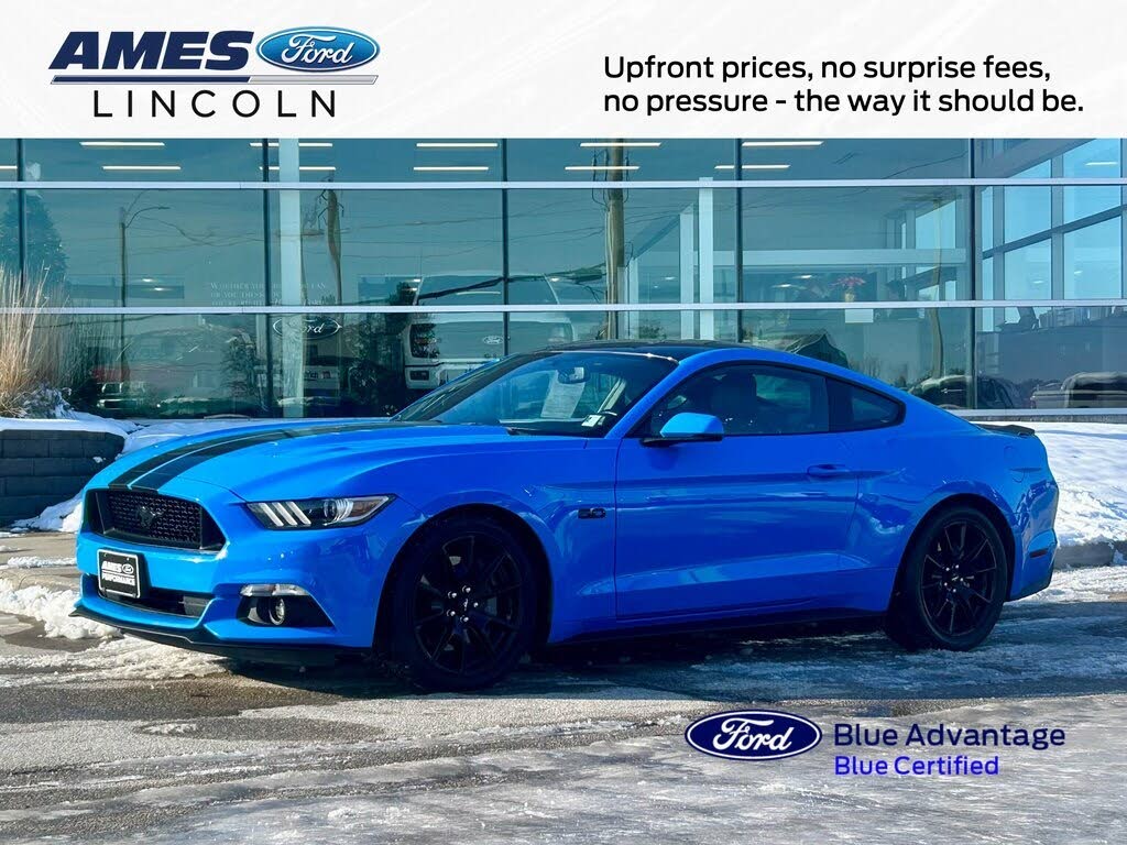2017 Ford Mustang GT Premium Coupe RWD