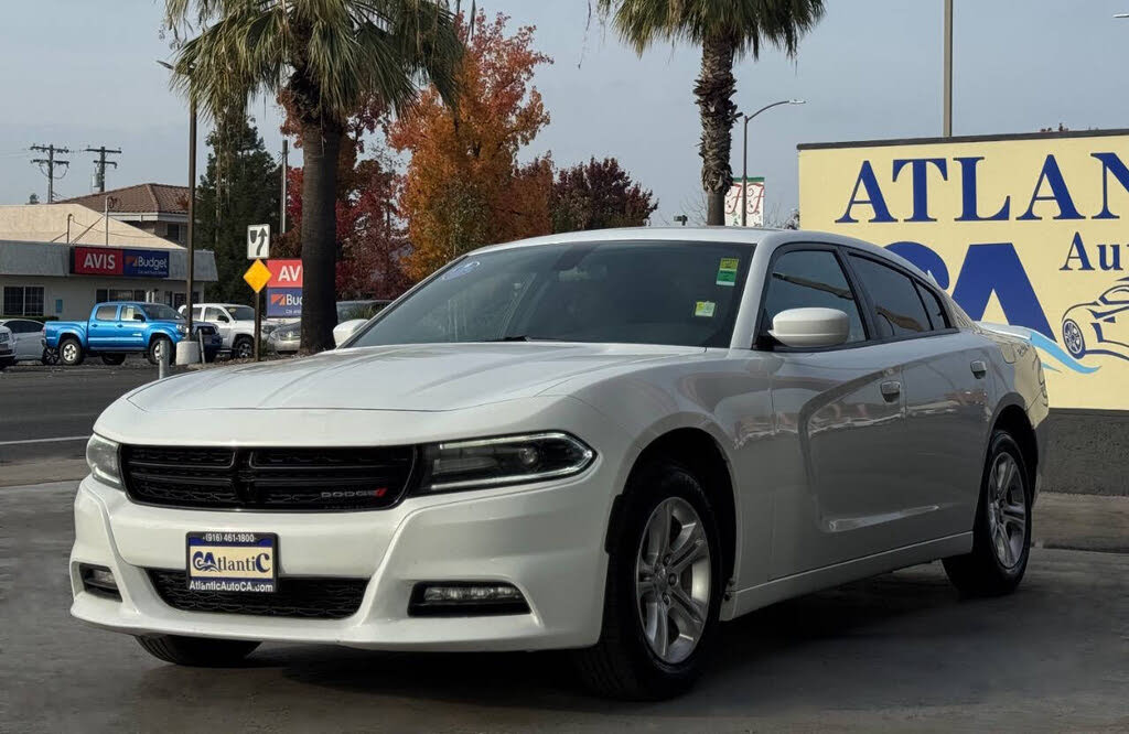 2019 Dodge Charger SXT RWD