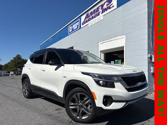 2022 Kia Seltos S AWD