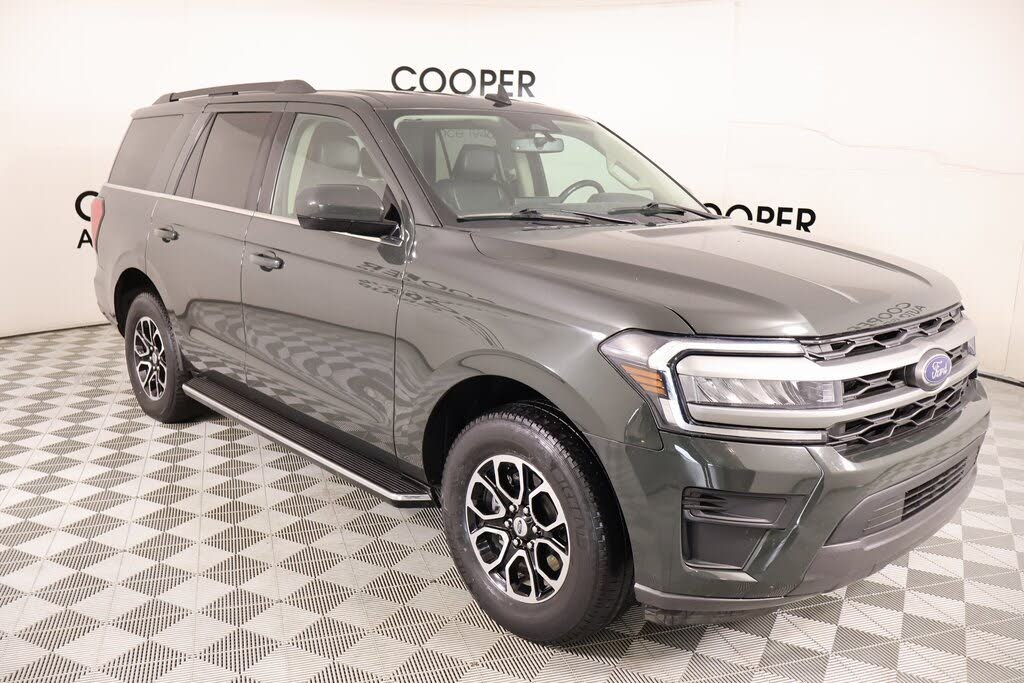 2023 Ford Expedition XLT RWD