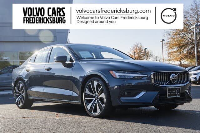 2023 Volvo S60 B5 Ultimate Bright Theme AWD