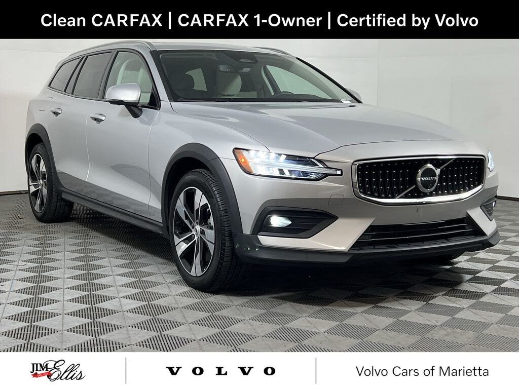 2024 Volvo V60 Cross Country B5 Plus AWD