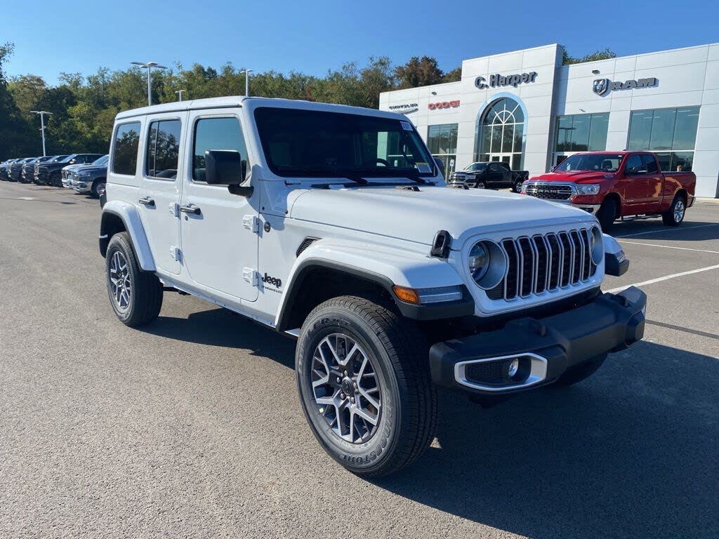2025 Jeep Wrangler Sahara 4-Door 4WD