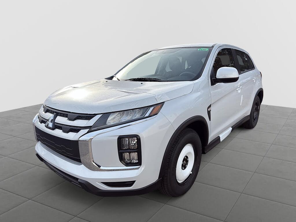 2026 Mitsubishi RVR ES FWD