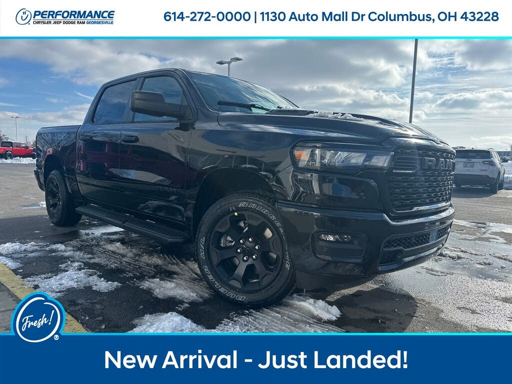 2026 RAM 1500 Express Crew Cab 4WD