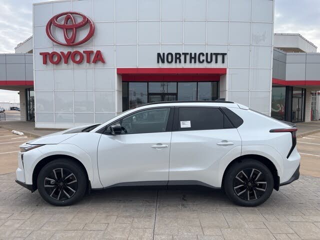 2026 Toyota bZ XLE Plus FWD