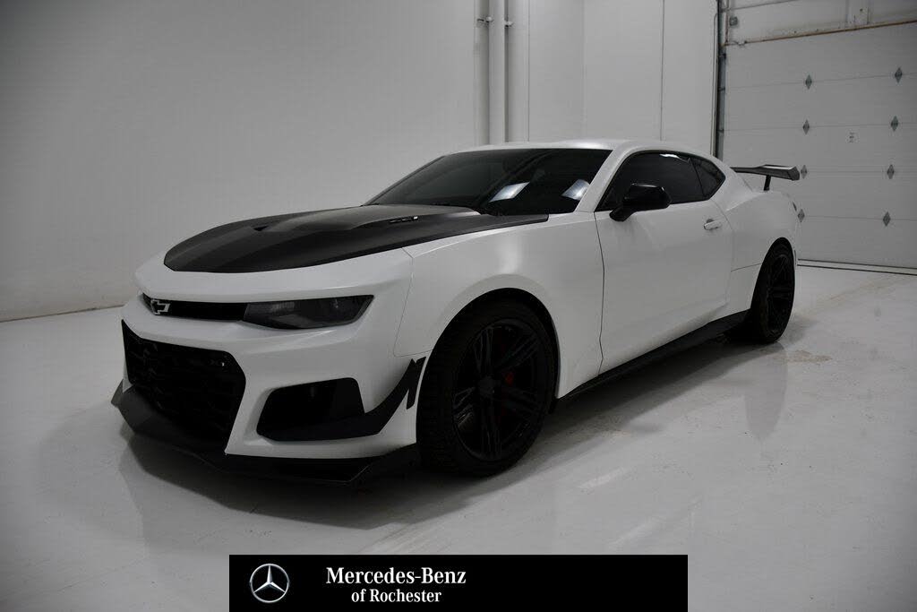2021 Chevrolet Camaro ZL1 Coupe RWD