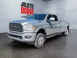 RAM 3500 Laramie Crew Cab LB DRW 4WD