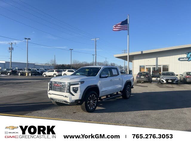 2023 GMC Canyon Denali Crew Cab 4WD