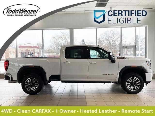 2023 GMC Sierra 2500HD AT4 Crew Cab 4WD