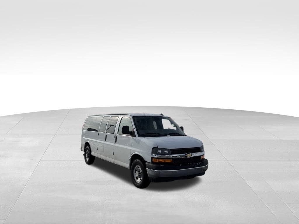 2024 Chevrolet Express 3500 LT Extended RWD