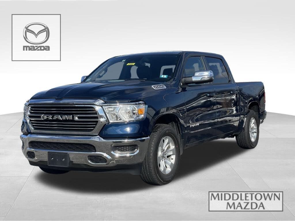 2024 RAM 1500 Laramie Crew Cab 4WD