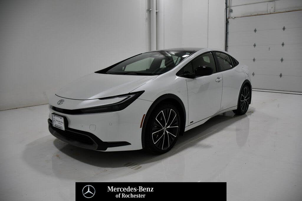 2024 Toyota Prius XLE AWD
